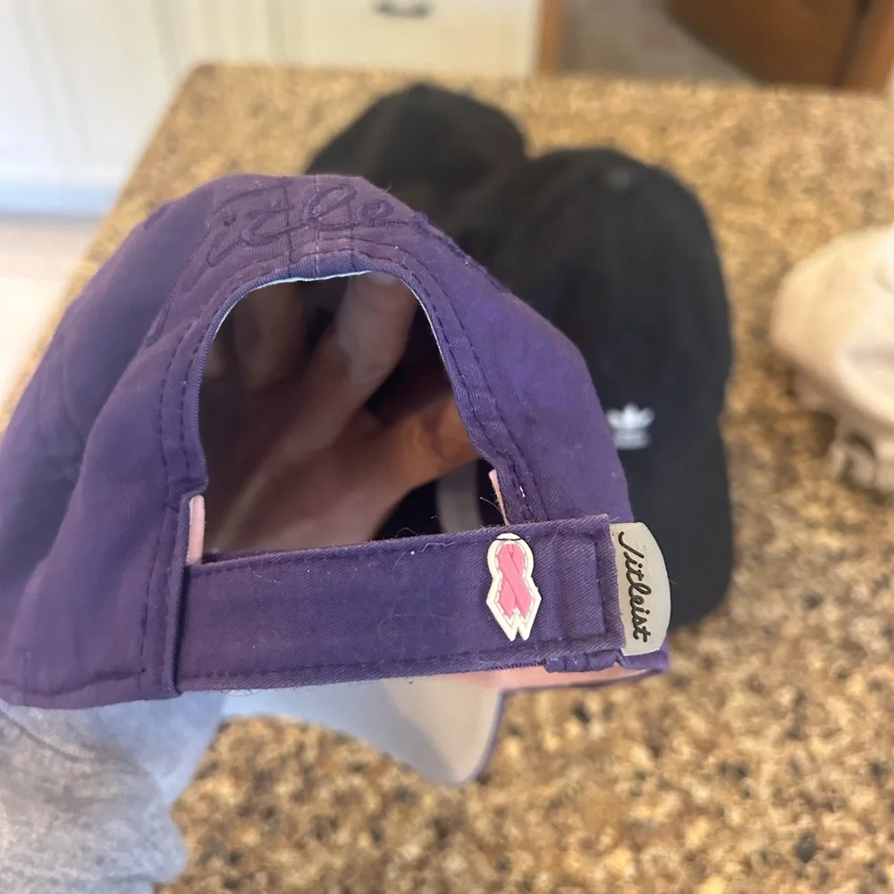 Titleist Purple Cap - Picture 3 of 3